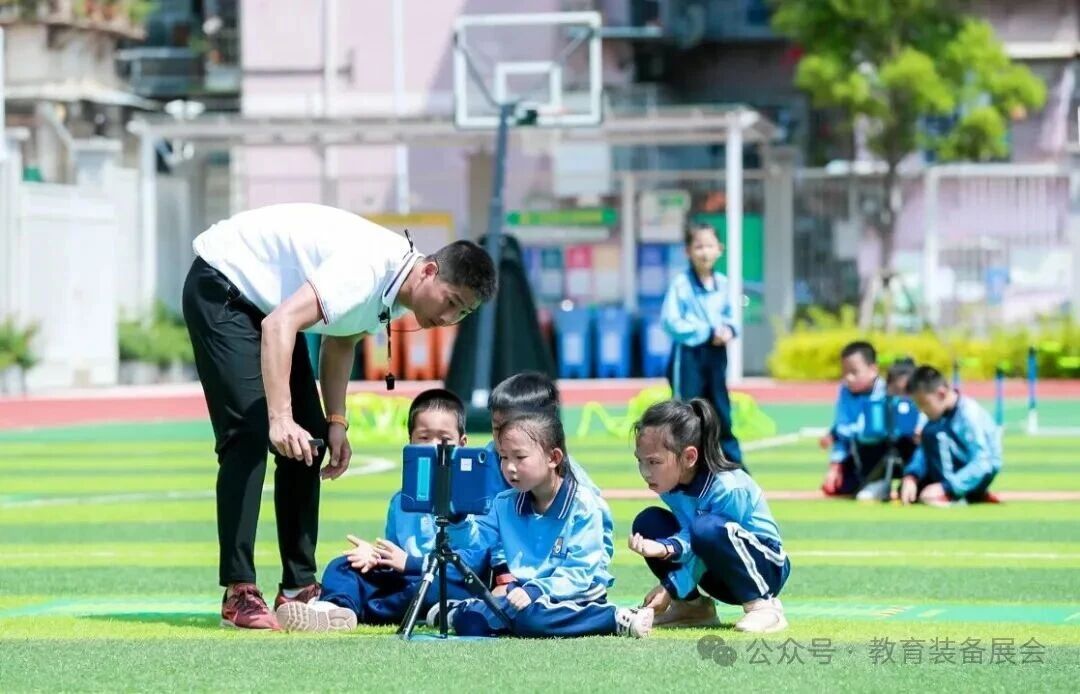 AI在校园中有哪些典型应用场景?又如何助力智慧校园建设?插图 AI在校园中有哪些典型应用场景?又如何助力智慧校园建设?插图